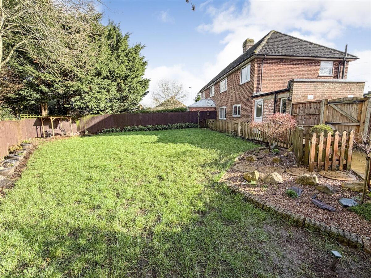 Pevrel Place, Desborough, Kettering