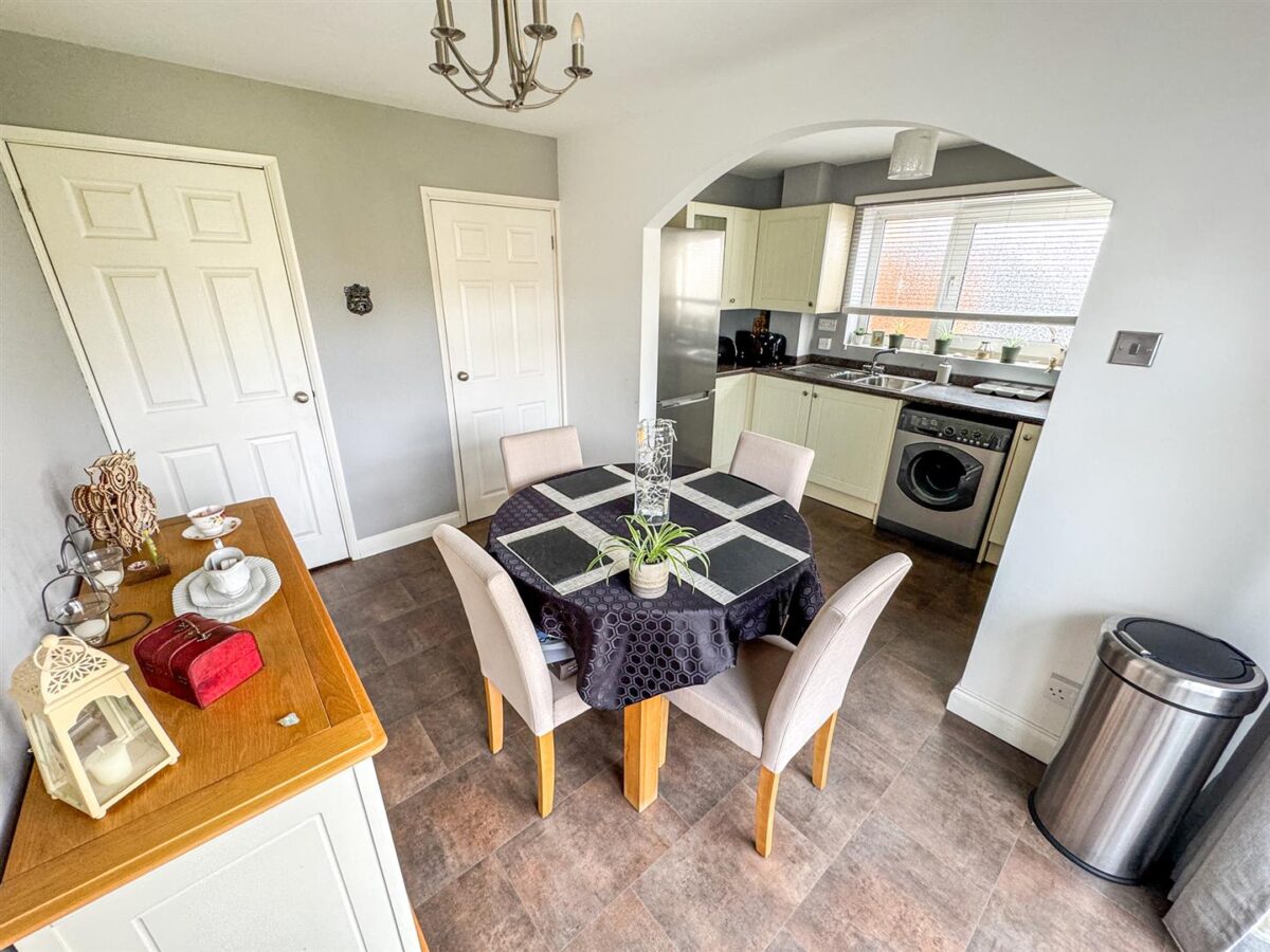 Brandenburg Road, Corby