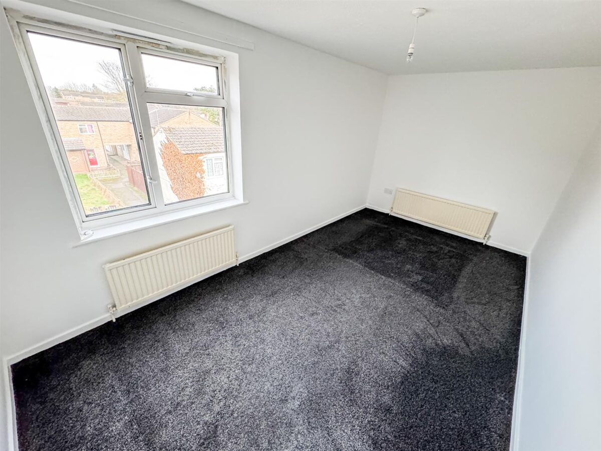 Holyrood Walk, Corby