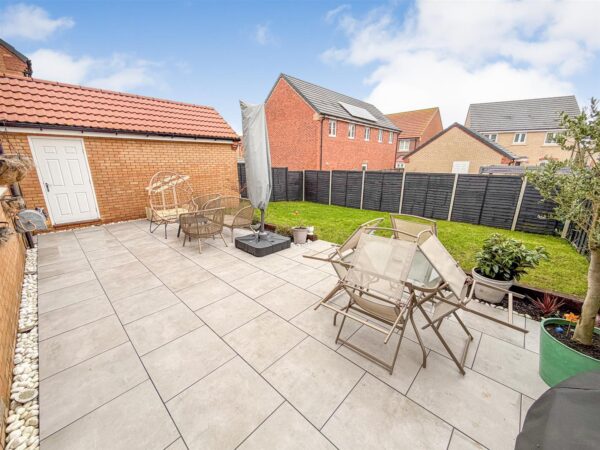 Livingstone Road, Corby