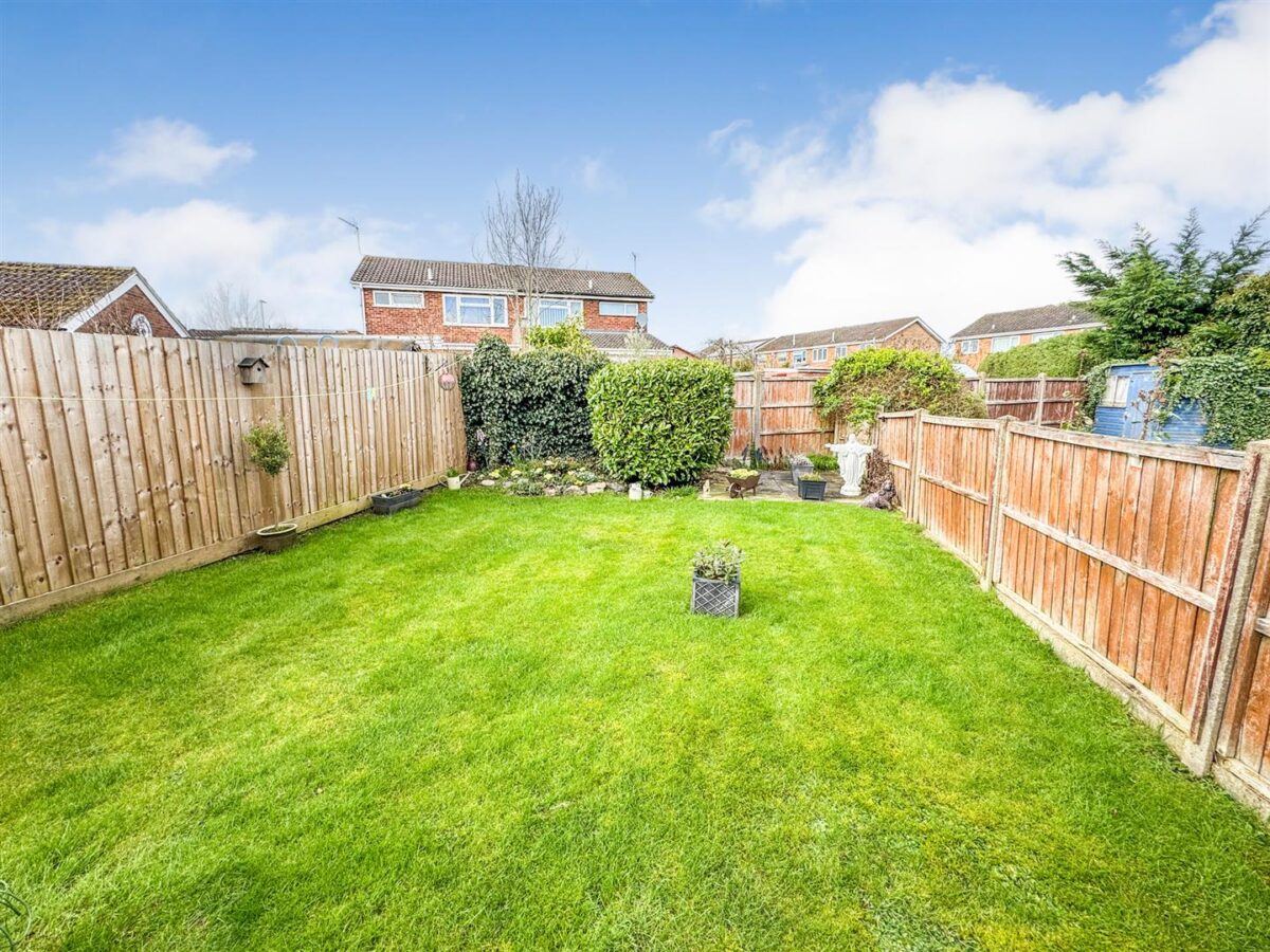 Brandenburg Road, Corby