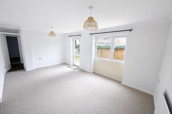 Holyrood Walk, Corby