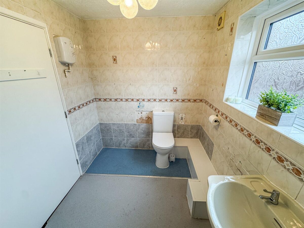 Tanfields Grove, Corby