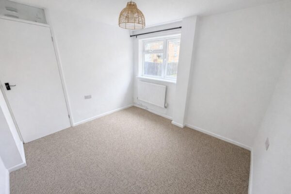 Holyrood Walk, Corby