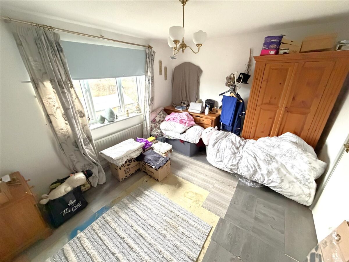 Barth Close, Great Oakley, Corby