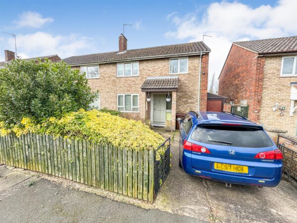 Glastonbury Road, Corby