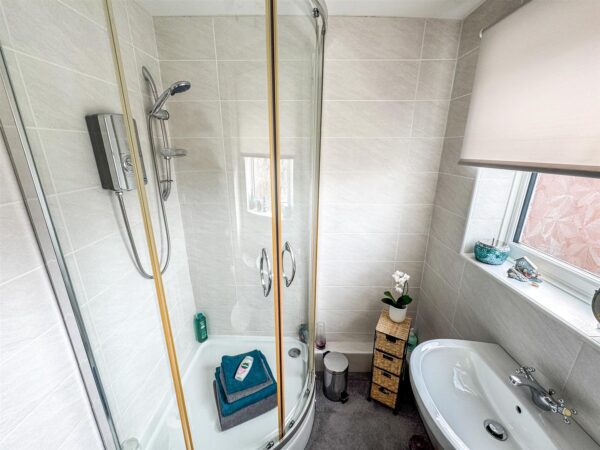 Brandenburg Road, Corby