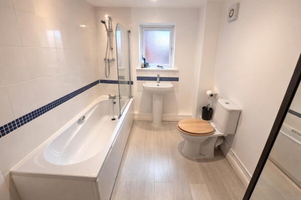 Hill Street, Kettering