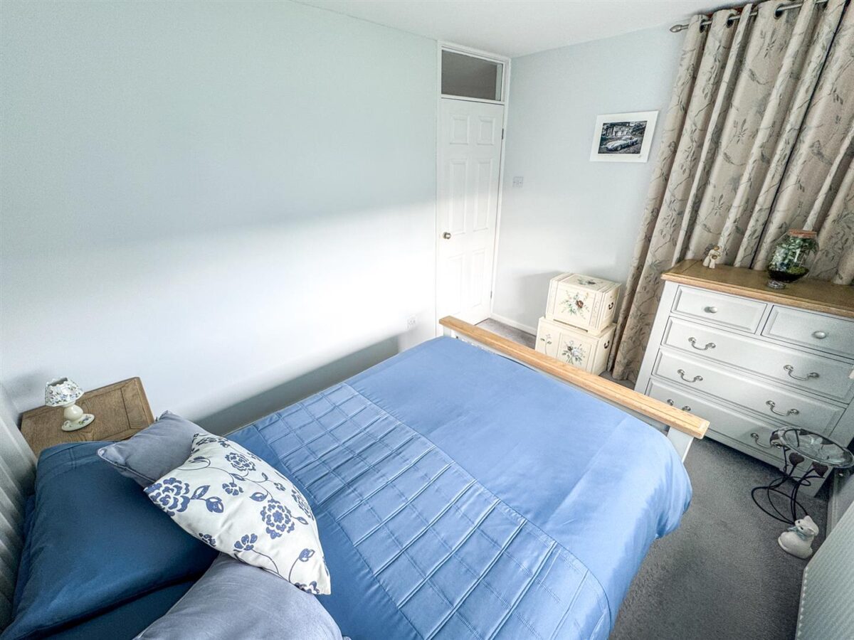 Brandenburg Road, Corby