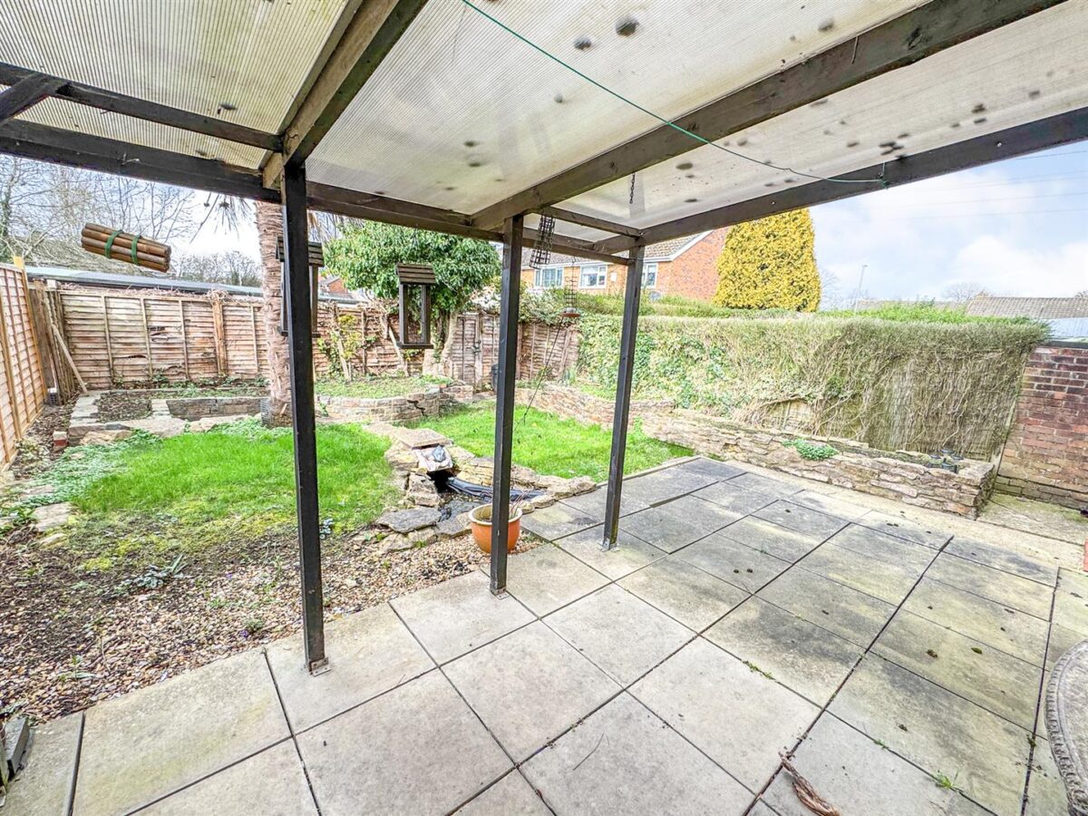 Glastonbury Road, Corby