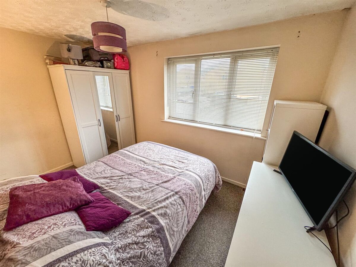 Berneshaw Close, Corby