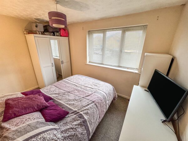 Berneshaw Close, Corby