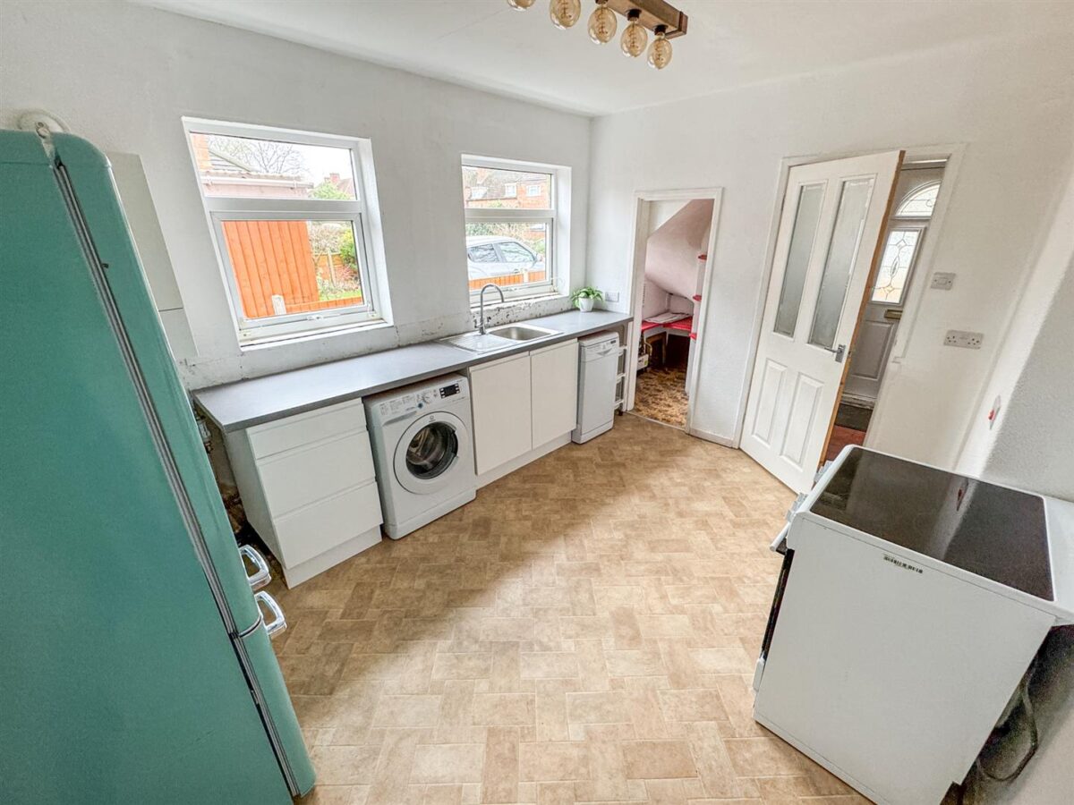 Tanfields Grove, Corby