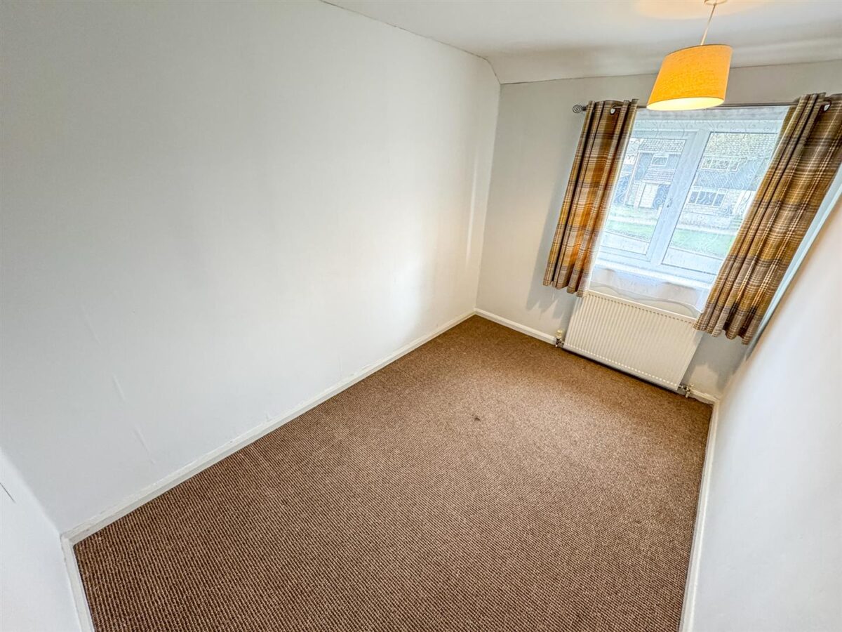 Glastonbury Road, Corby