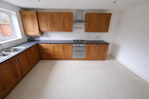 Nuthatch Close, Corby