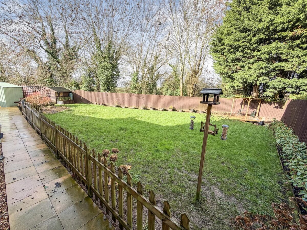 Pevrel Place, Desborough, Kettering