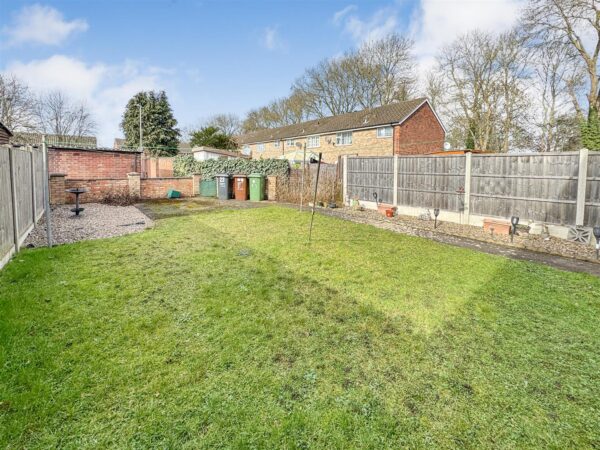 Warminster Close, Corby