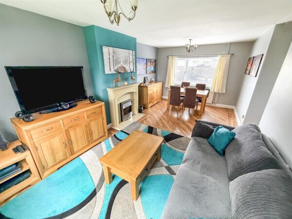 Pevrel Place, Desborough, Kettering