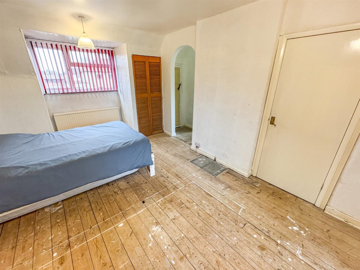 Tanfields Grove, Corby