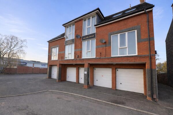 Hill Street, Kettering