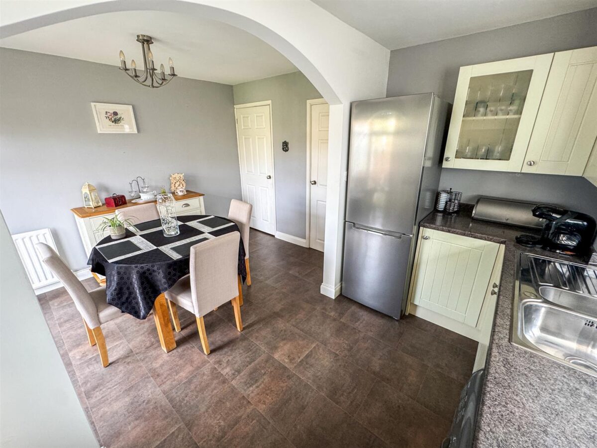 Brandenburg Road, Corby