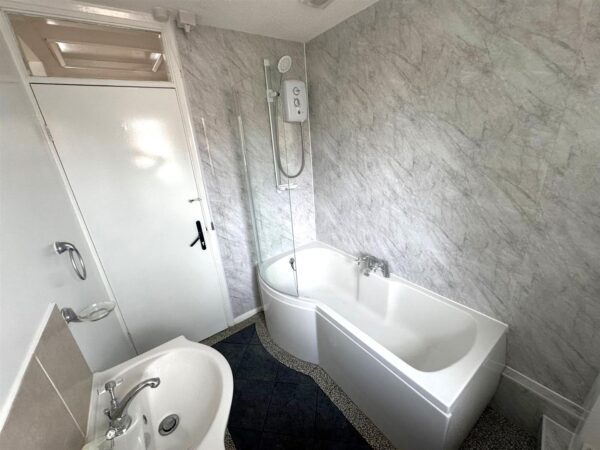 Telfords Lane, Corby