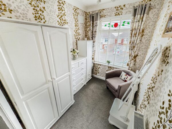 Woodlands Avenue, Corby