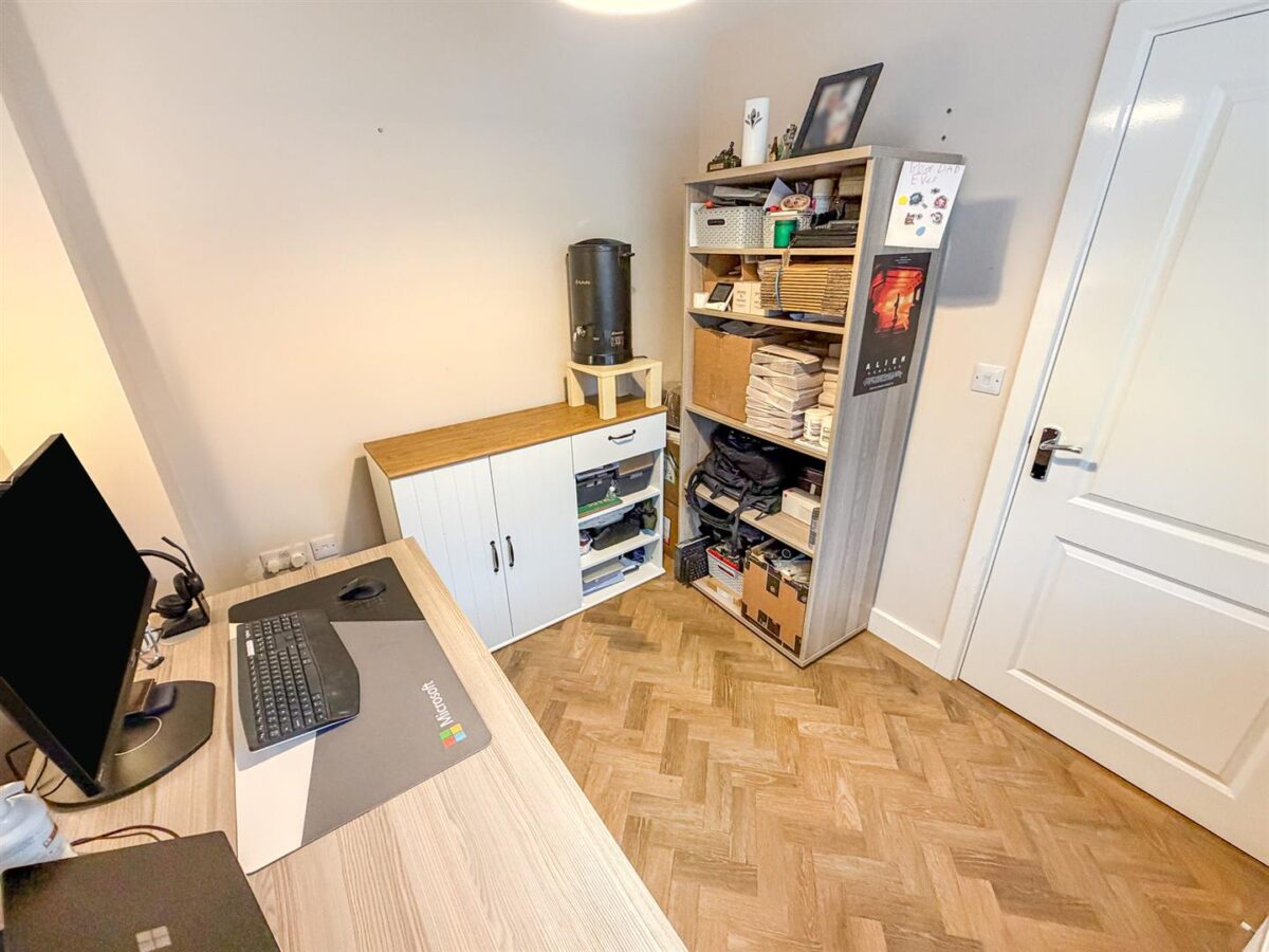 Livingstone Road, Corby