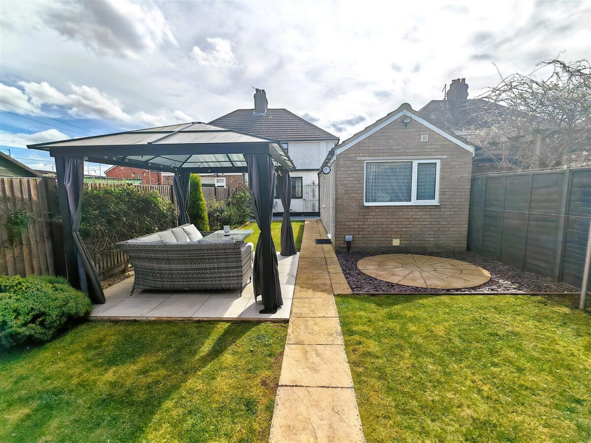 Stockwood Drive, Corby