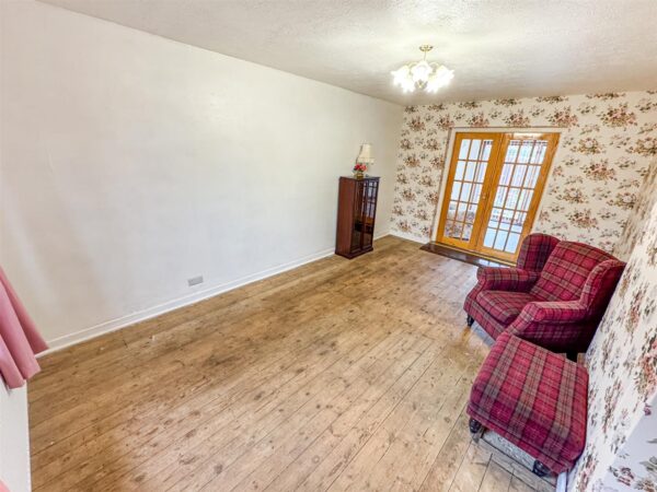 Tanfields Grove, Corby