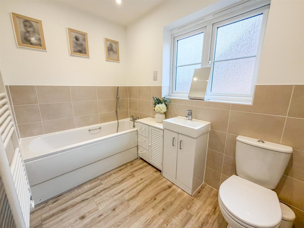 Livingstone Road, Corby