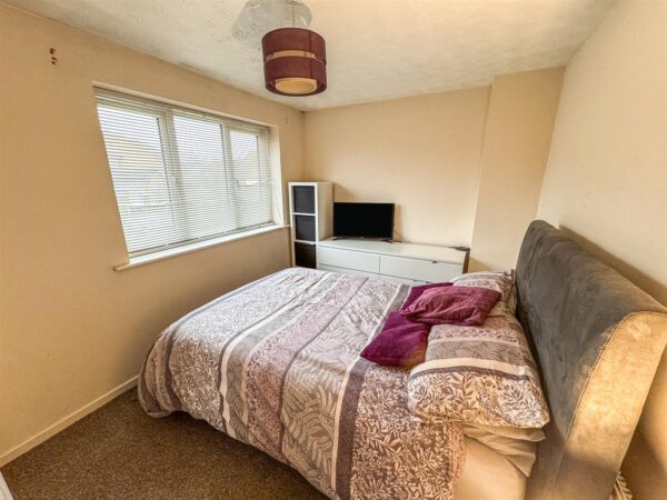 Berneshaw Close, Corby