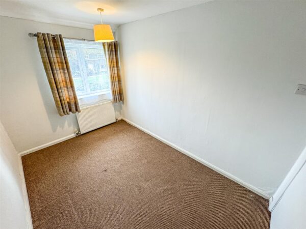 Glastonbury Road, Corby