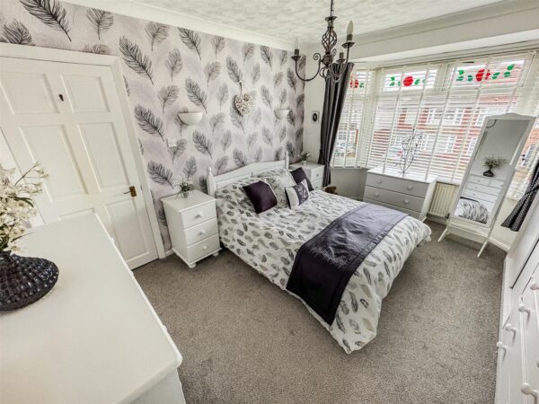 Woodlands Avenue, Corby