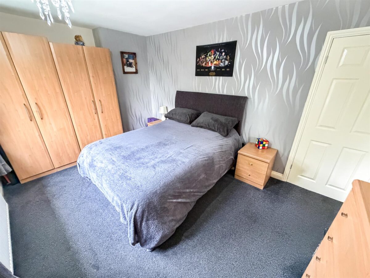 Pevrel Place, Desborough, Kettering