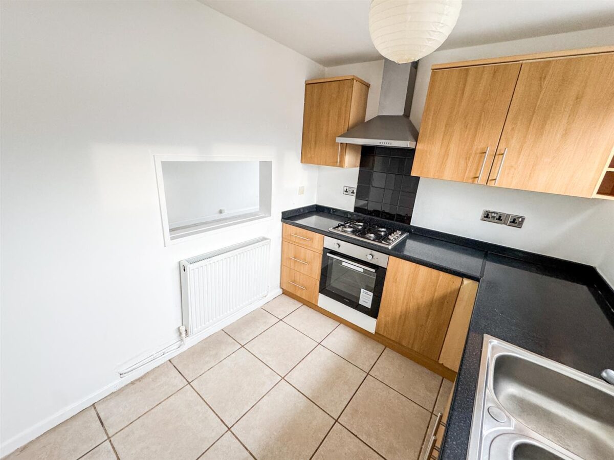 Holyrood Walk, Corby