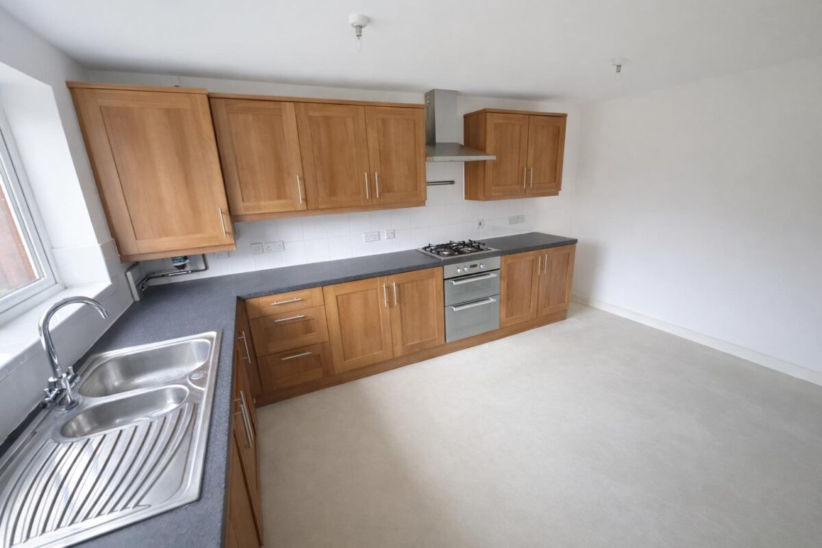 Nuthatch Close, Corby