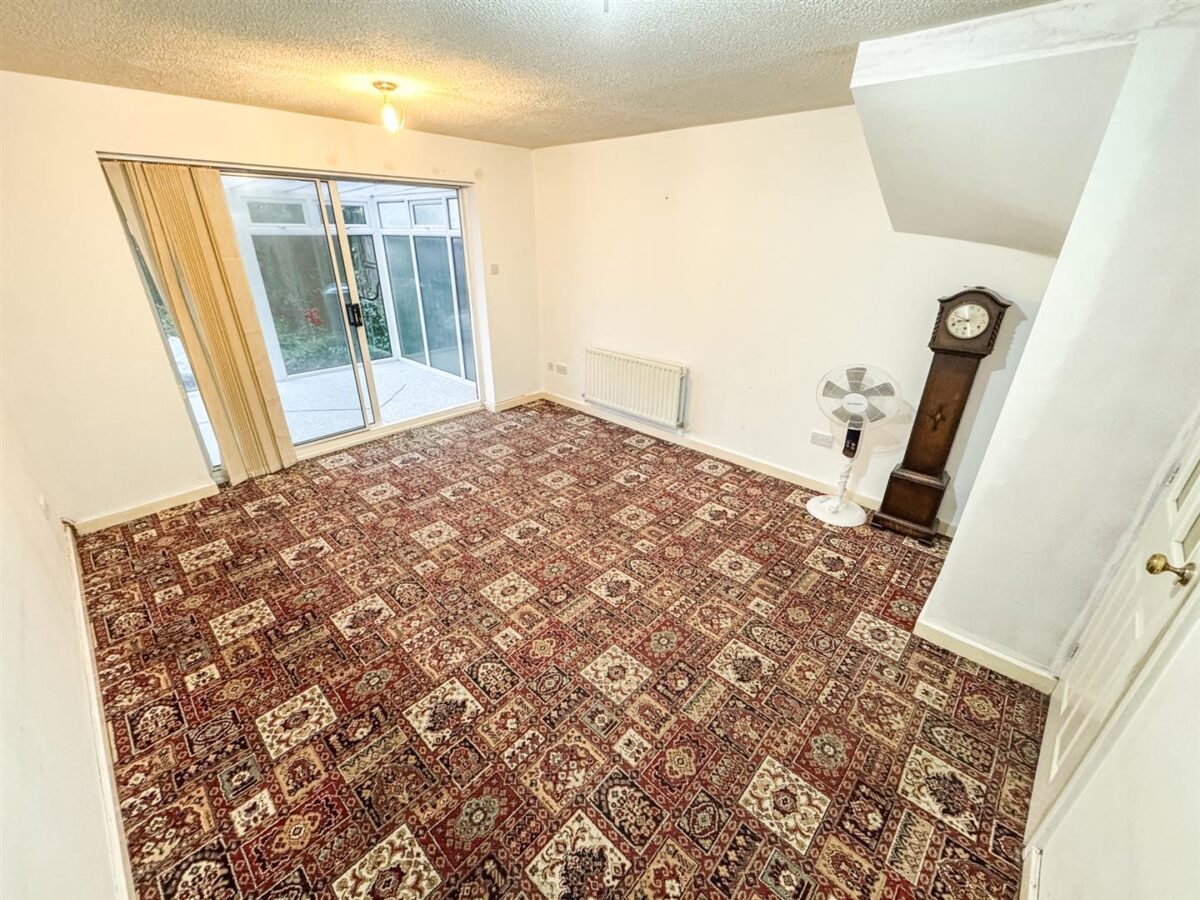 Barth Close, Great Oakley, Corby