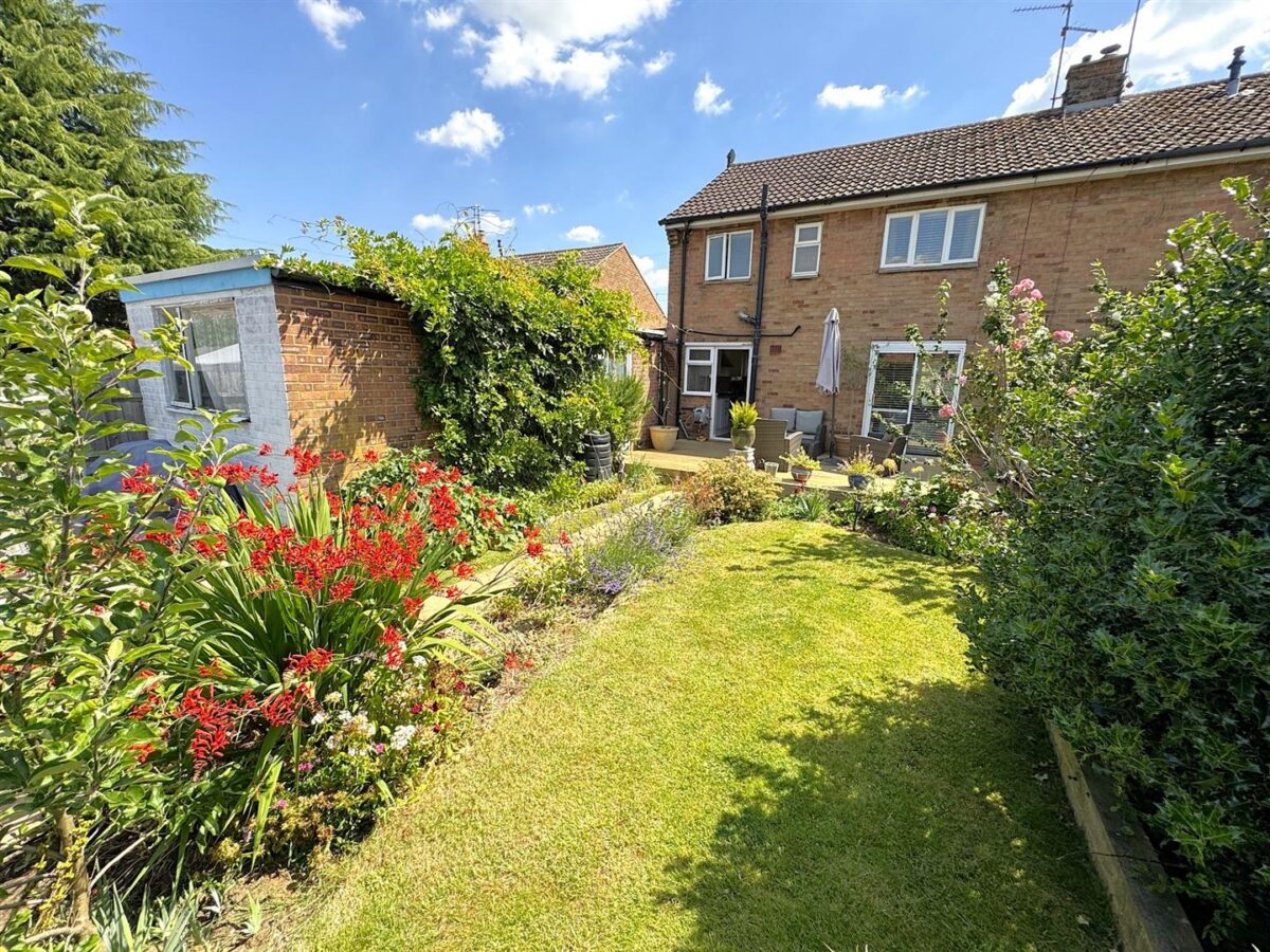 Norfolk Close, Corby