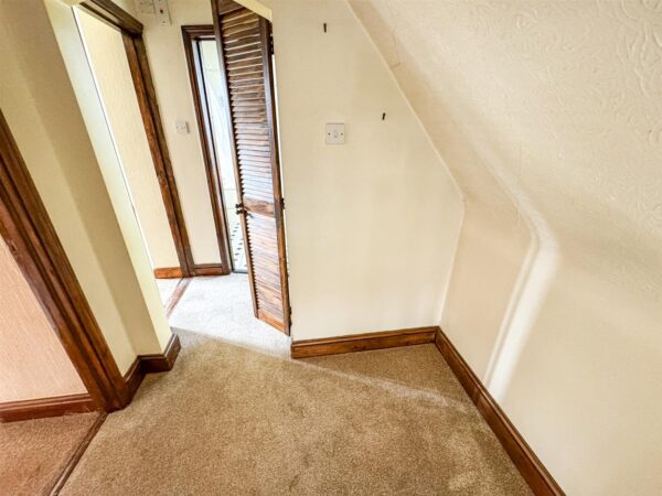 Franklin Fields, Corby