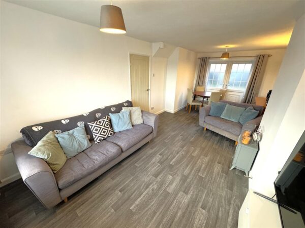 Elizabeth Street, Corby