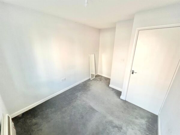 Langdale Grove, Corby