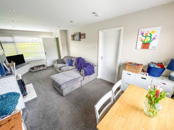 Ollerton Walk, Corby