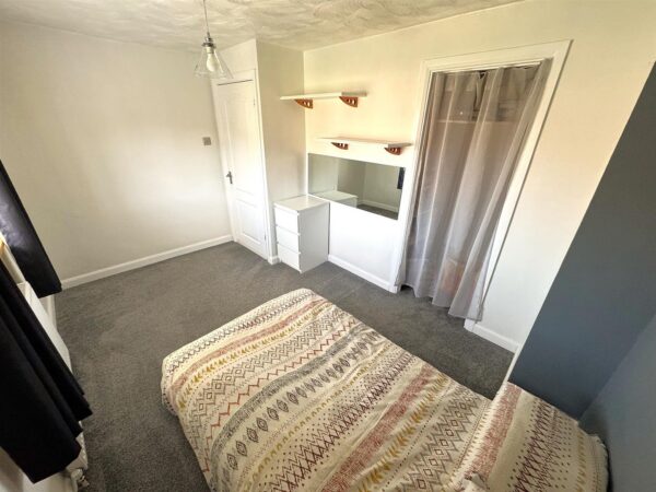 Norfolk Close, Corby