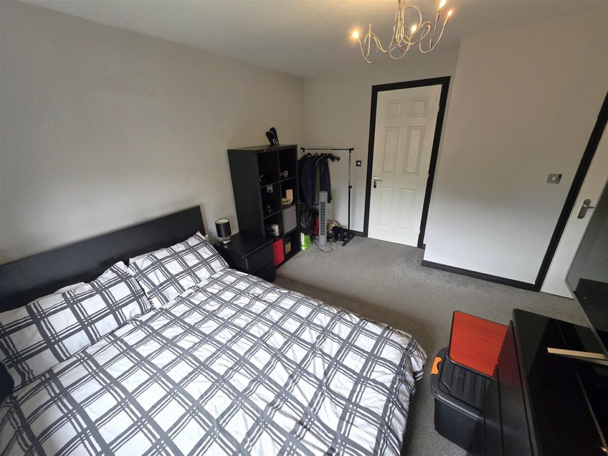 Cheltenham Road, Corby