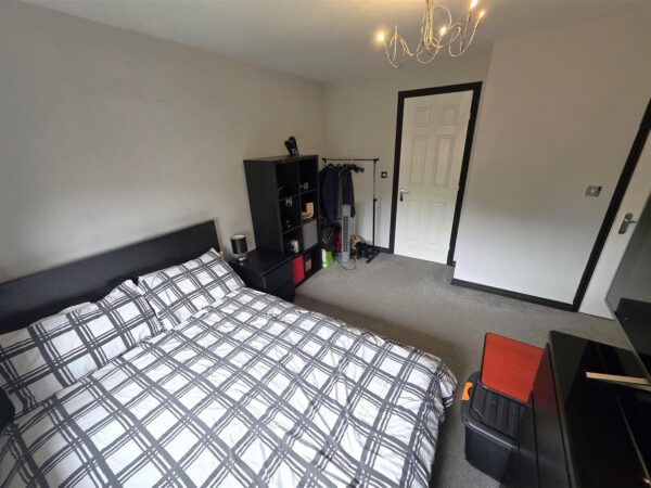 Cheltenham Road, Corby