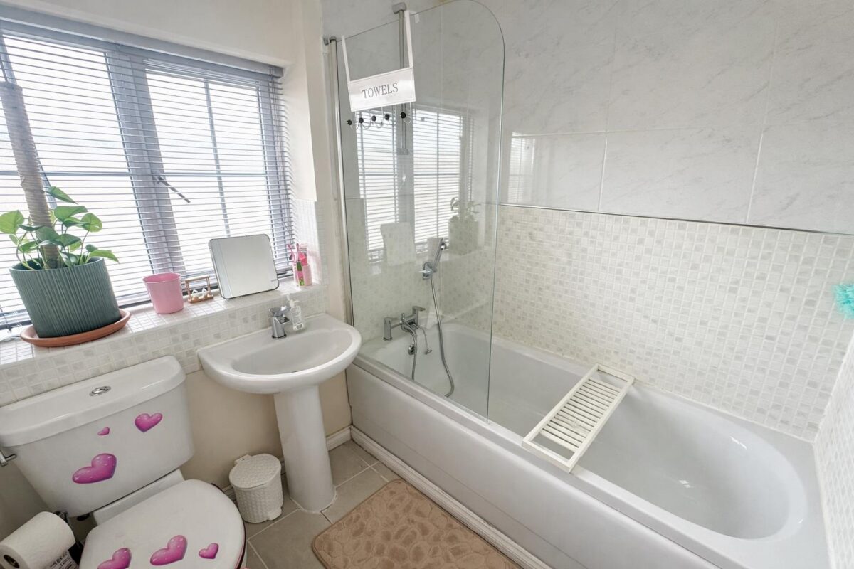 Cheltenham Road, Corby