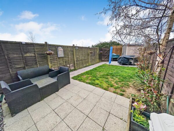 16, Hatfield Close, Corby, North Northamptonshire,