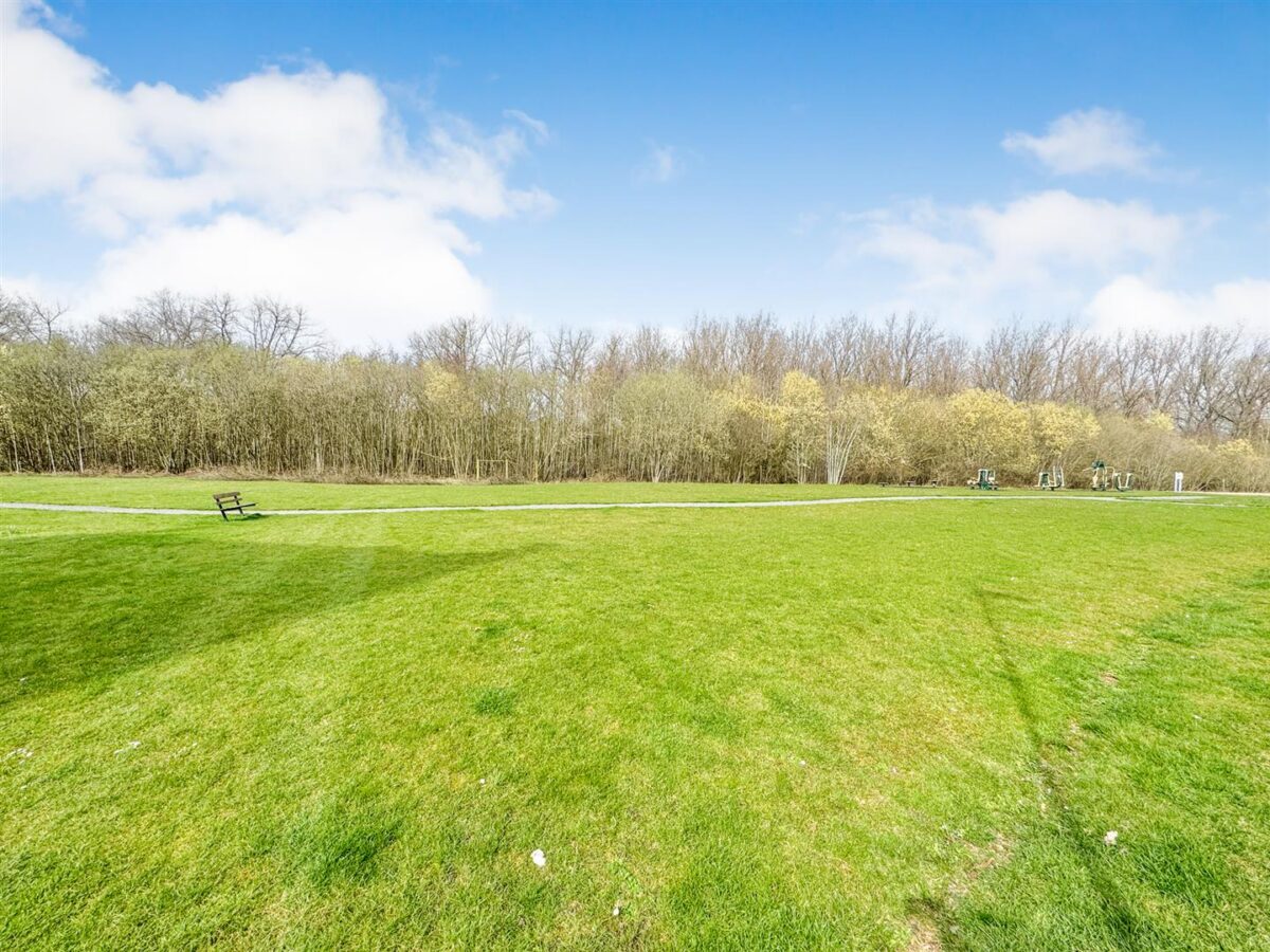 Clarendon Close, Corby