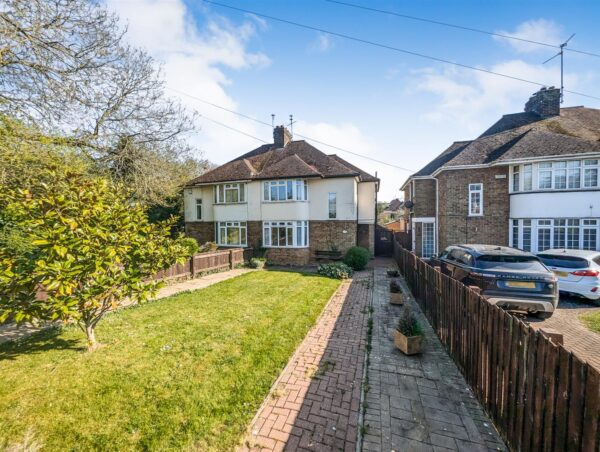 Cottingham Road, Corby